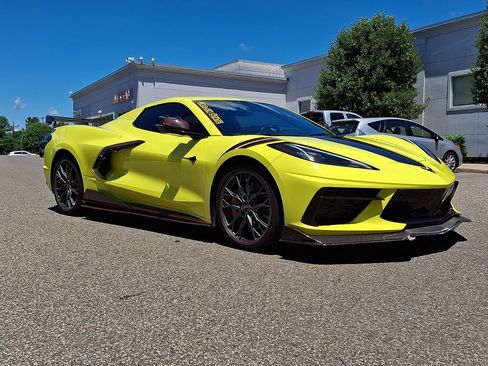 Used 2023 Chevrolet Corvette Stingray Premium Conv w/ Z51 Performance Package RWD image 32