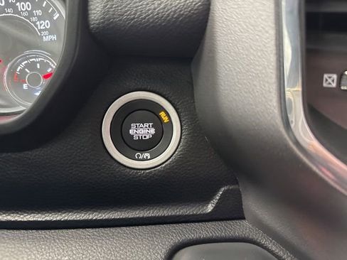 Used 2025 RAM 1500 Laramie image 45