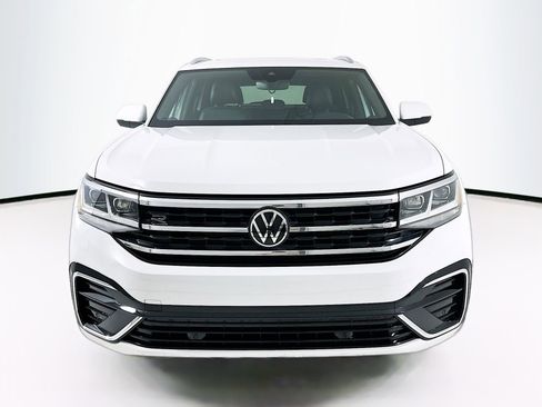 Used 2022 Volkswagen Atlas Cross Sport SEL R-Line image 2