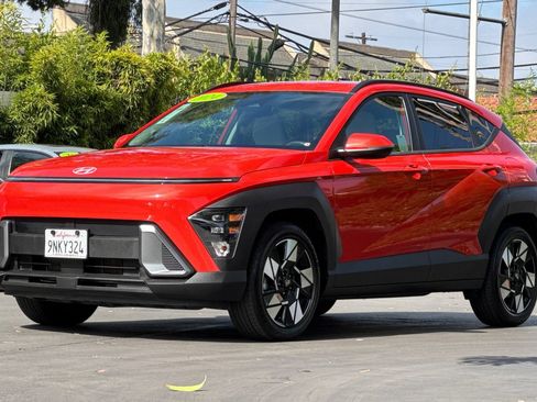 Used 2024 Hyundai Kona SEL FWD image 8