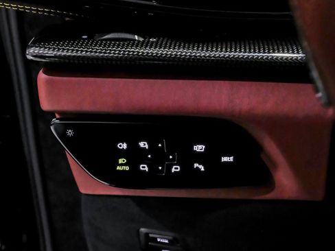 Used 2024 Ferrari Purosangue image 27