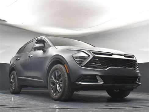 Certified 2025 Kia Sportage SX Prestige image 32