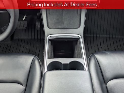 Used 2022 Tesla Model Y Long Range AWD/4WD image 19