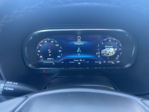 Used 2024 Chevrolet Tahoe LT AWD/4WD image 14
