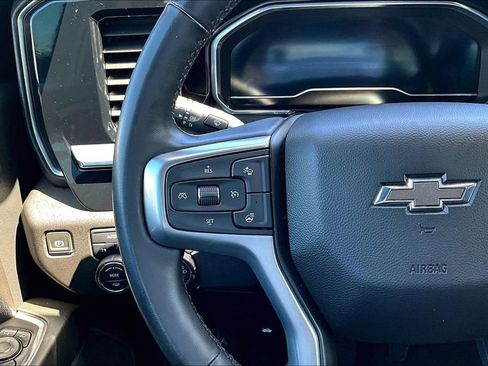 Used 2024 Chevrolet Silverado 1500 RST AWD/4WD image 12