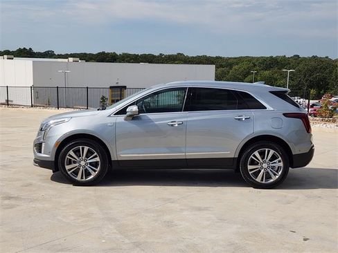 New 2025 Cadillac XT5 Premium Luxury w/ Technology Package image 4