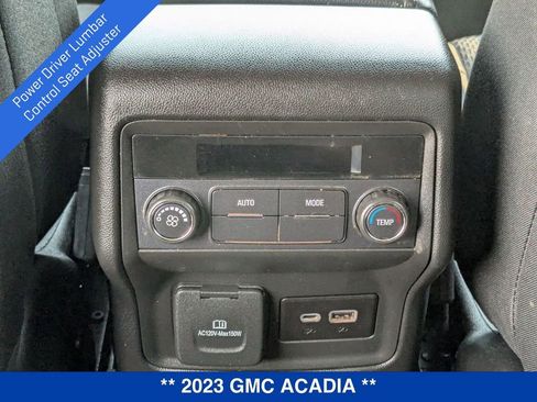 Used 2023 GMC Acadia SLE w/ Driver Convenience Package image 30