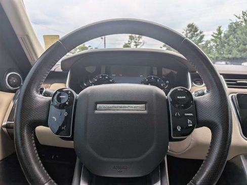 Used 2019 Land Rover Range Rover Sport HSE AWD/4WD image 28