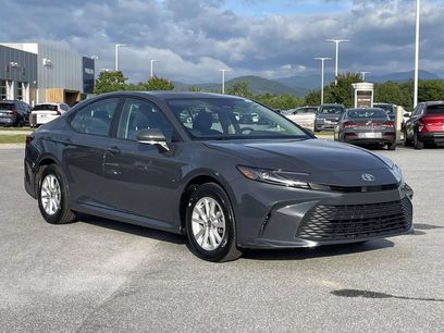 Used 2025 Toyota Camry LE w/ Convenience Package