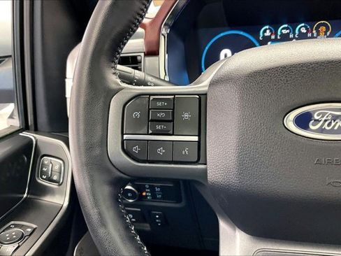 Used 2022 Ford F150 Lariat w/ Max Trailer Tow Package image 20