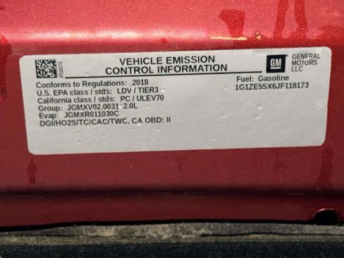 Used 2018 Chevrolet Malibu Premier w/ Premier Sun and Wheel Package image 15