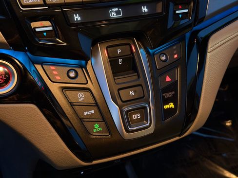 Used 2023 Honda Odyssey Touring image 24