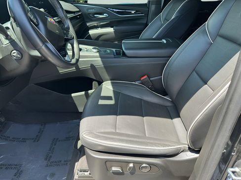 Used 2023 Cadillac Escalade Sport w/ Touring Package AWD/4WD image 13
