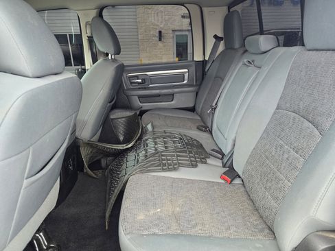 Used 2017 RAM 1500 Big Horn image 7