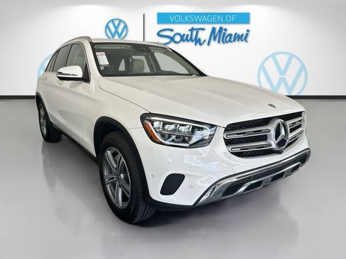 Used 2022 Mercedes-Benz GLC 300 image 1