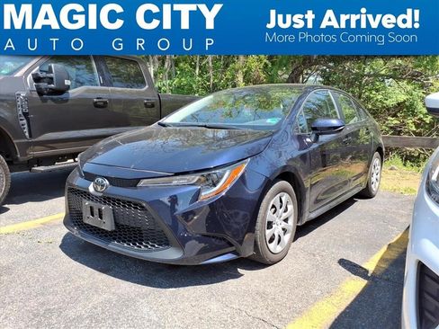 Used 2022 Toyota Corolla LE w/ Carpet Mat Package (TMS) FWD image 1