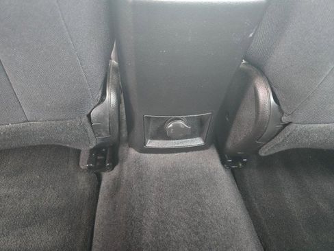 Used 2014 Chevrolet Cruze LT image 31