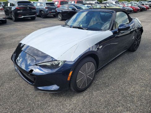 New 2026 MAZDA MX-5 Miata Grand Touring w/ Weather Package RWD image 9