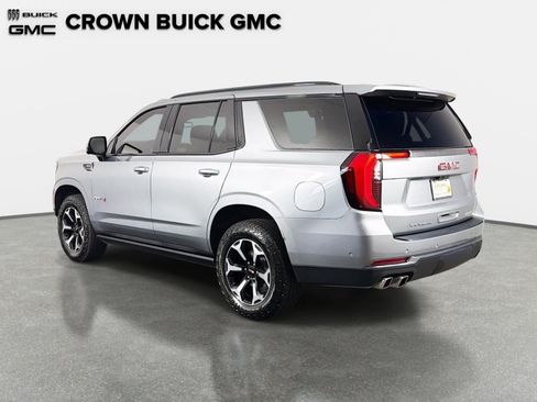 Certified 2025 GMC Yukon AT4 w/ AT4 Premium Package AWD/4WD image 7