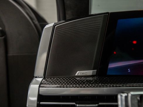 Used 2025 Cadillac Escalade V image 25