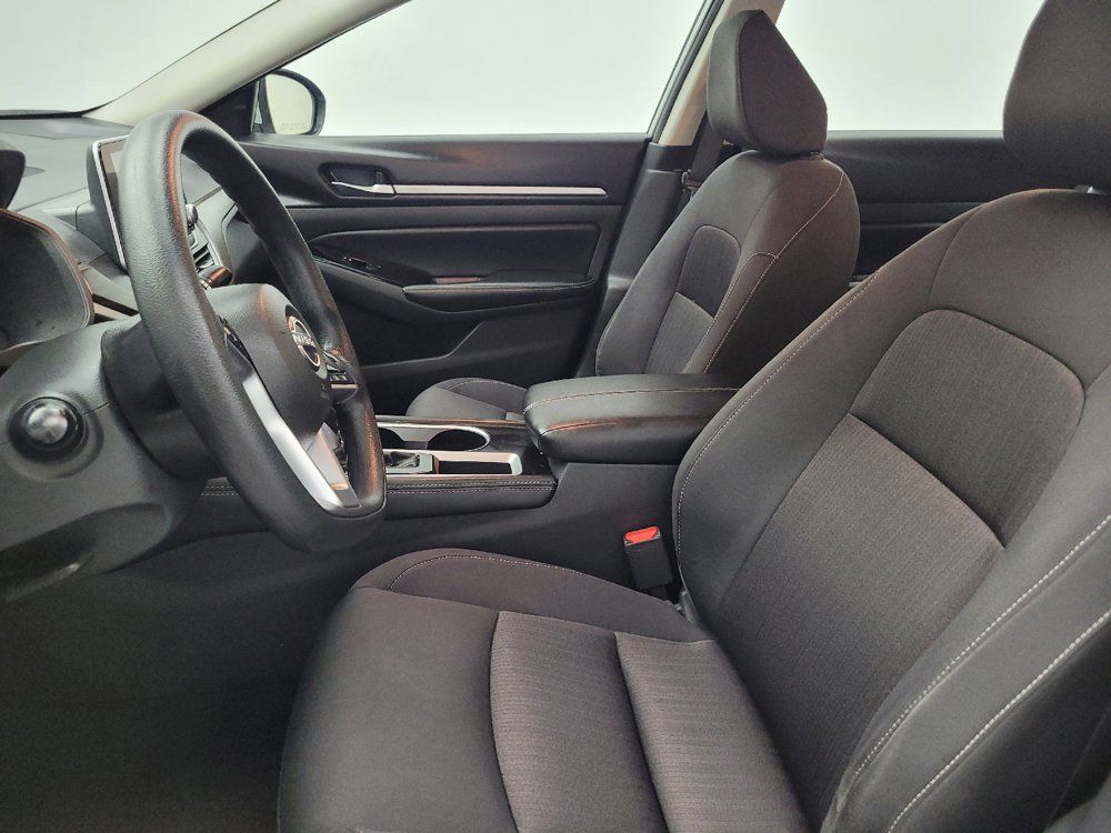 Used 2023 Nissan Altima 2.5 SV FWD image 17