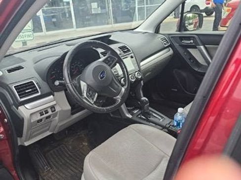 Used 2016 Subaru Forester 2.5i Touring w/ Protection Package #2 AWD/4WD image 2