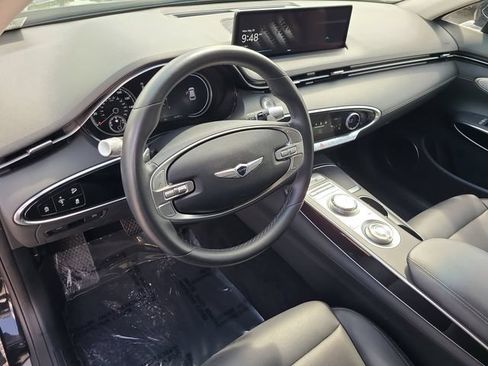 Used 2025 Genesis GV70 2.5T AWD/4WD image 17