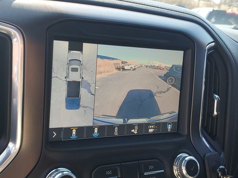 Used 2019 GMC Sierra 1500 AT4 w/ AT4 Premium Package image 19