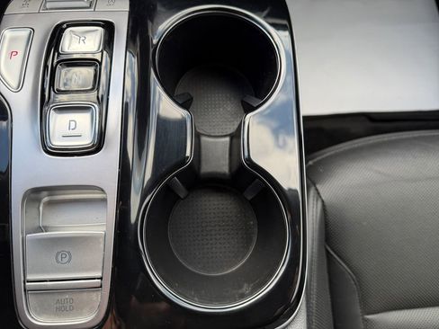 Certified 2022 Hyundai Tucson Limited w/ Cargo Package image 25