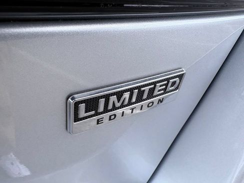Used 2025 Mitsubishi Outlander Sport LE AWD/4WD image 28