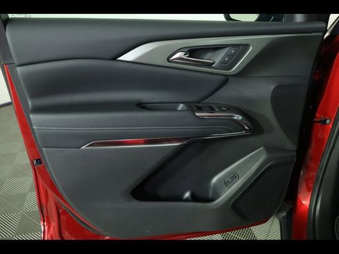 New 2026 Chevrolet Traverse LT w/ Midnight/Sport Edition AWD/4WD image 19