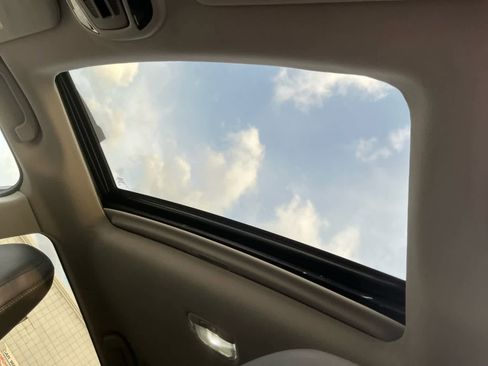 Used 2021 Subaru Outback Limited XT w/ Popular Package #2 image 23