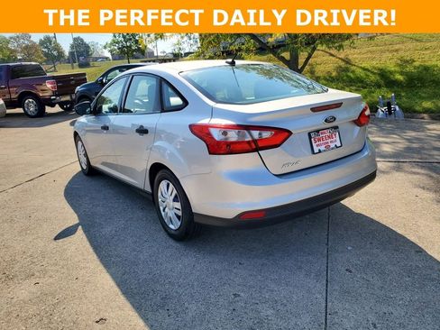 Used 2014 Ford Focus S image 3