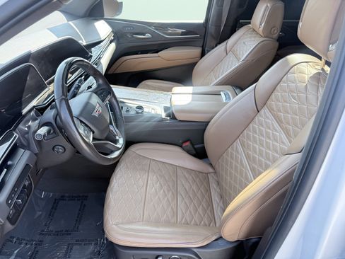 Used 2023 Cadillac Escalade Sport w/ Touring Package image 30