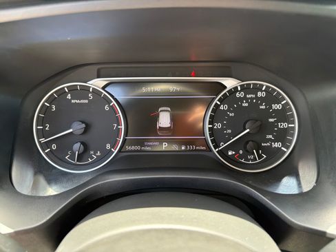 Certified 2024 Nissan Rogue SV FWD image 12