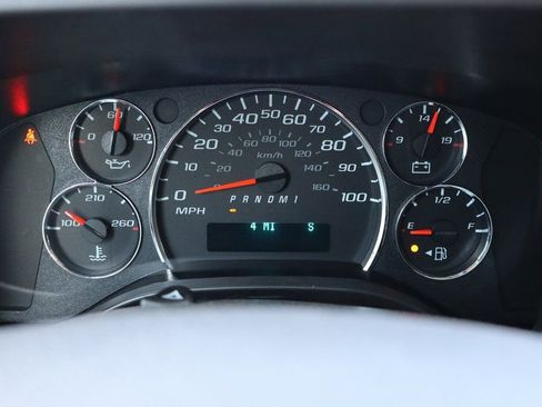 New 2025 Chevrolet Express 2500 w/ Driver Convenience Package RWD image 21