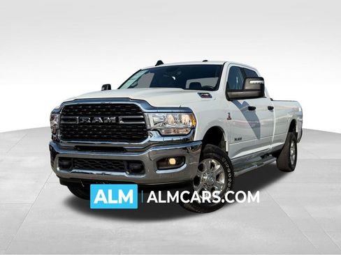 Used 2024 RAM 2500 Big Horn AWD/4WD image 1