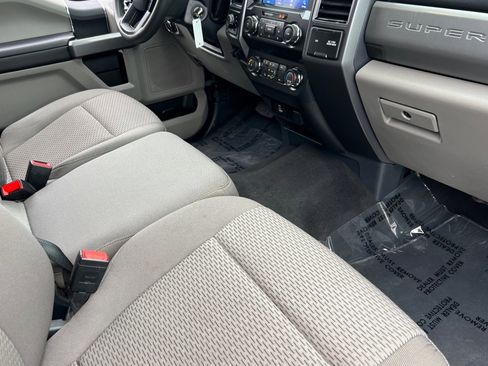 Used 2022 Ford F250 XLT image 14