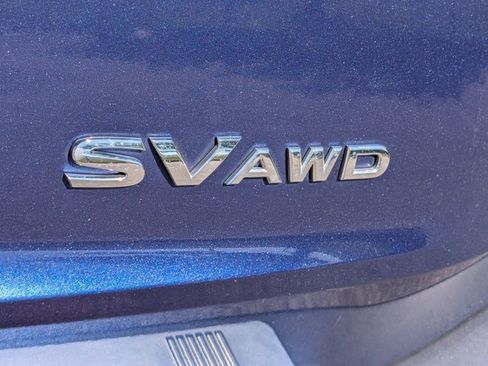 Used 2023 Nissan Rogue SV image 6