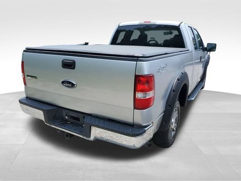 Used 2007 Ford F150 XLT AWD/4WD image 4