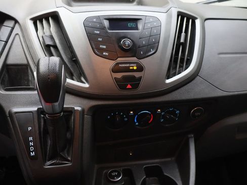 Used 2018 Ford Transit 250 148 Low Roof RWD image 19