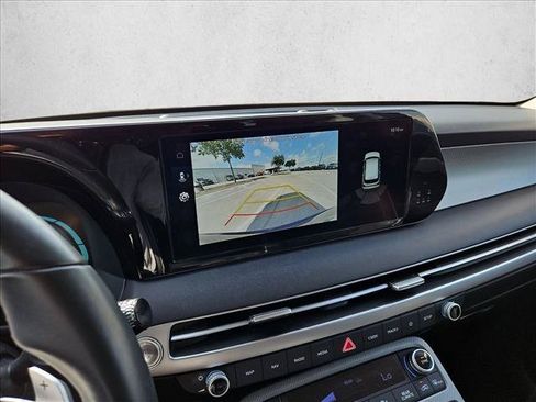 Used 2025 Hyundai Palisade SEL FWD image 11