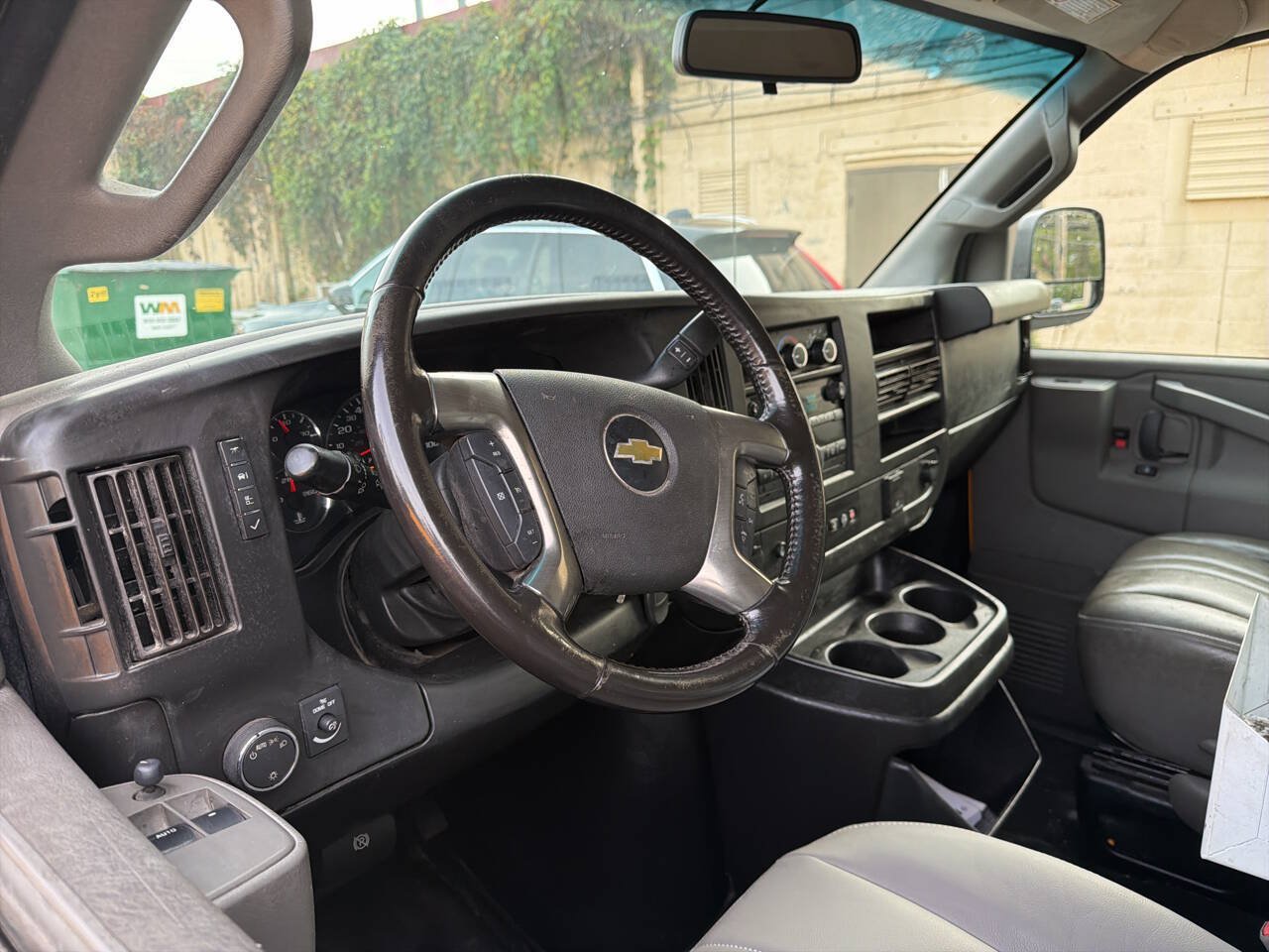 Used 2018 Chevrolet Express 2500 Extended w/ Driver Convenience Package RWD image 6