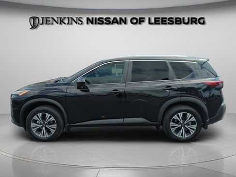 Certified 2023 Nissan Rogue SV w/ SV Premium B Package AWD/4WD image 10