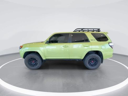 Used 2022 Toyota 4Runner TRD Pro AWD/4WD image 5