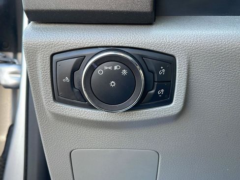 Used 2019 Ford F250 XL RWD image 11