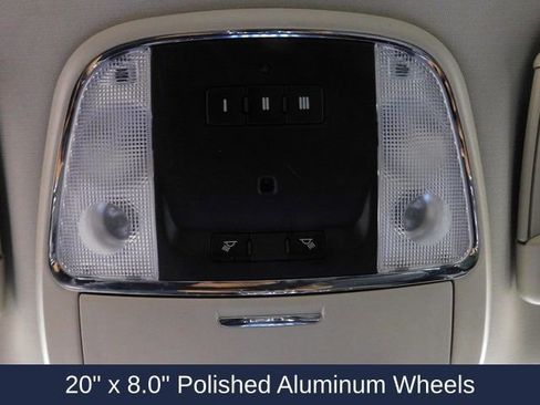 Used 2018 Chrysler 300 Limited image 33