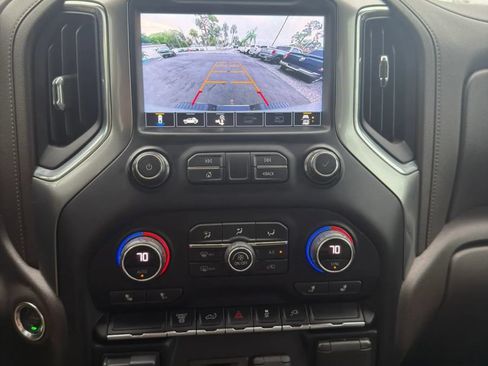 Used 2020 Chevrolet Silverado 3500 LTZ w/ Gooseneck/5TH Wheel Package AWD/4WD image 13