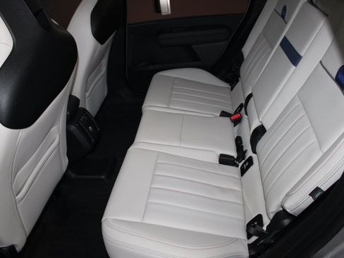 Certified 2025 MINI Cooper Countryman S w/ Comfort Package Max image 27