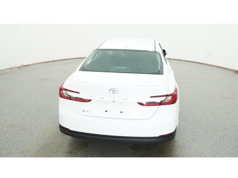 New 2026 Toyota Camry LE image 7